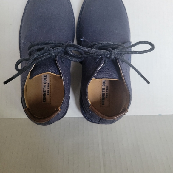 Kenneth Cole Boys Lace Up Shoes(NEW), Blue, US 9 - Picture 2 of 6